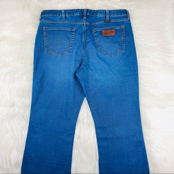 NWOT Wrangler Women's Retro High Rise Trouser Boot Flare Stretch Sz 31x36 - Picture 6 of 15